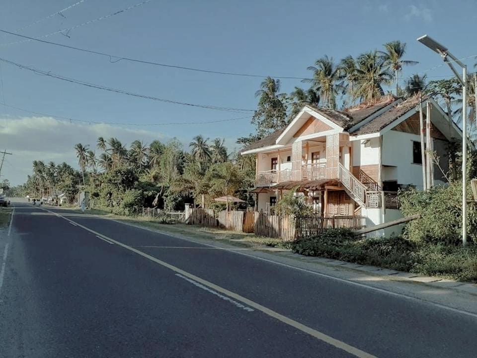 Sand 1 Hostel Siquijor Bagian luar foto